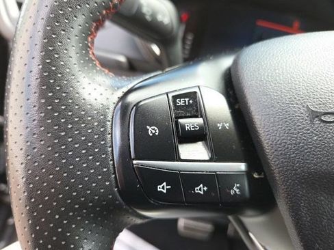 Used 2024 Ford Escape ST-Line Select AWD/4WD image 17