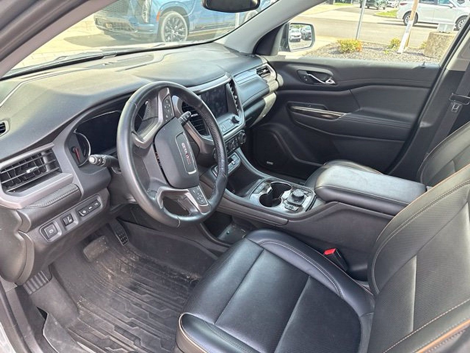 Used 2023 GMC Acadia AT4 w/ Technology Package AWD/4WD image 14