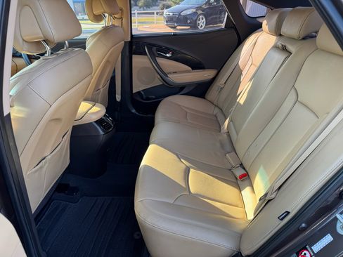 Used 2015 Hyundai Azera Limited image 18