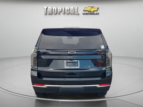 New 2026 Chevrolet Suburban LT w/ Comfort Package RWD image 4