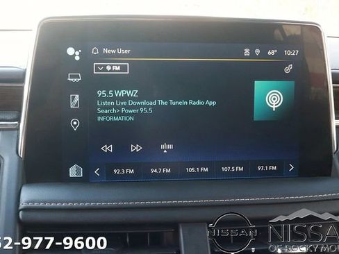 Used 2023 Chevrolet Suburban Premier image 28