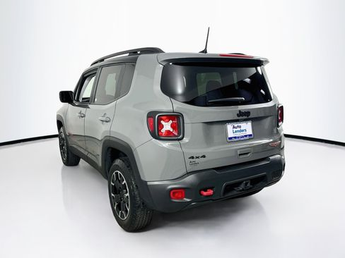 Used 2023 Jeep Renegade Trailhawk w/ Trailhawk Elite Group AWD/4WD image 7