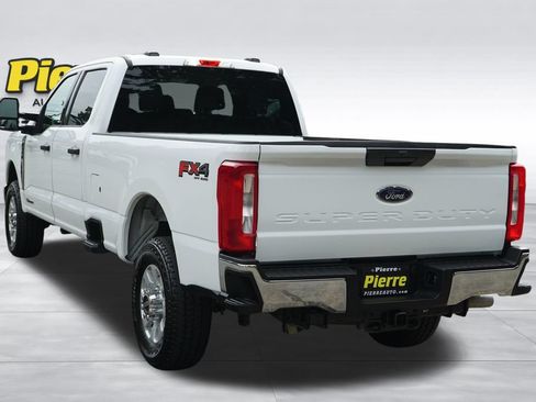 Used 2024 Ford F350 XLT w/ FX4 Off-Road Package AWD/4WD image 8