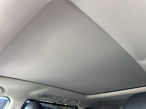 Used 2021 Subaru Ascent Limited w/ Technology Package image 20