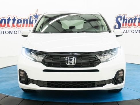 New 2026 Honda Odyssey Elite image 17