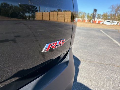 Used 2023 Chevrolet Traverse RS image 13