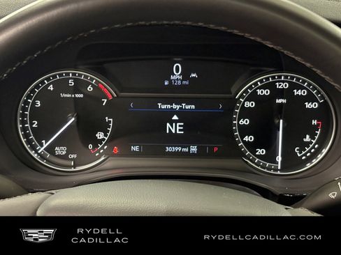 Certified 2024 Cadillac XT6 Luxury AWD/4WD image 14