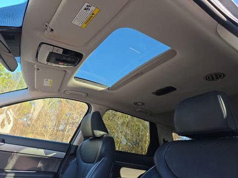 Used 2024 Hyundai Palisade SEL w/ Premium Package image 47