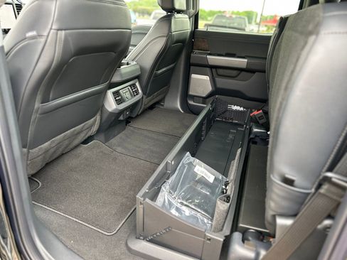 New 2025 Ford F250 Lariat w/ Lariat Ultimate Package image 56