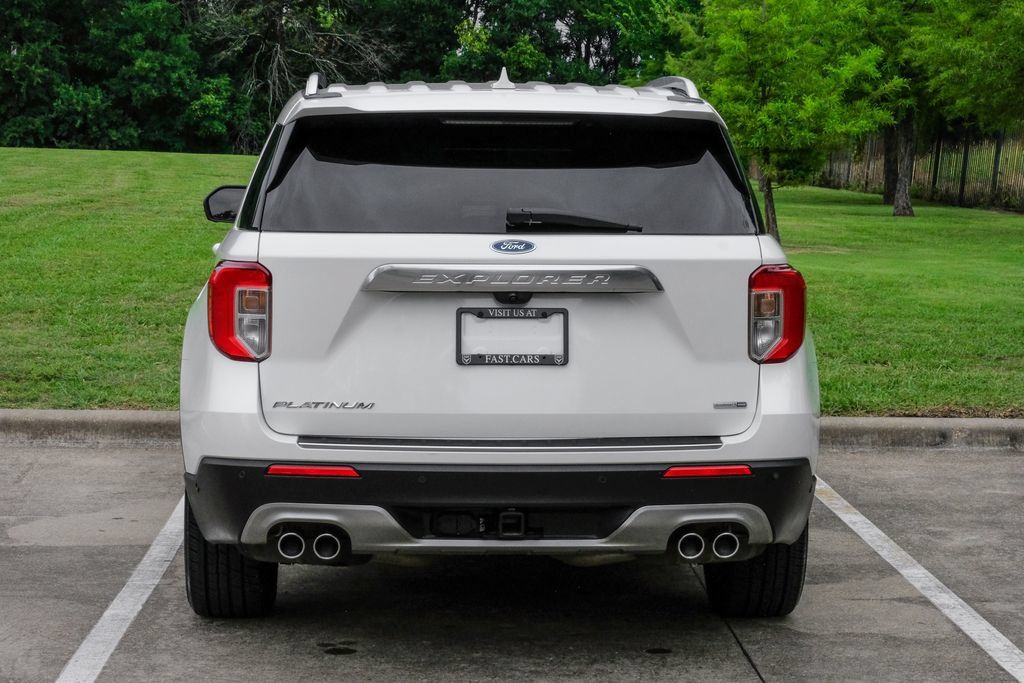 Used 2020 Ford Explorer Platinum w/ Premium Technology Package AWD/4WD image 15