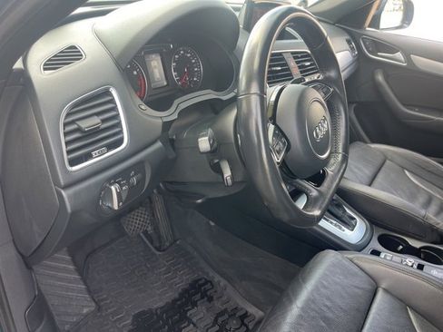 Used 2018 Audi Q3 2.0T Premium Plus w/ Premium Plus Package image 9