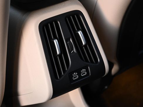 Certified 2024 BMW X2 xDrive28i image 27