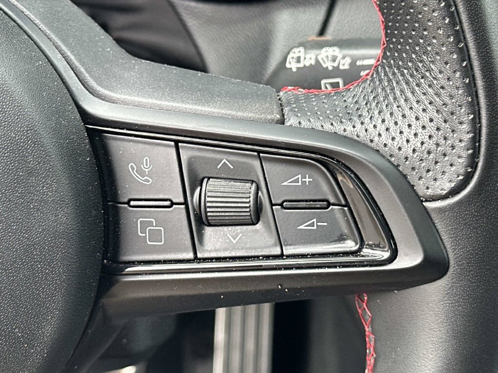 Used 2024 Alfa Romeo Stelvio AWD image 26