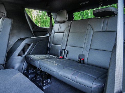 Used 2026 Chevrolet Tahoe RST w/ Comfort Package AWD/4WD image 31