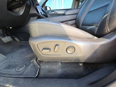 Used 2024 GMC Acadia Elevation image 21