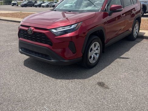 Used 2024 Toyota RAV4 LE AWD/4WD image 1