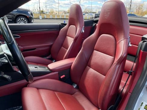 Used 2019 Porsche 911 Turbo S image 34