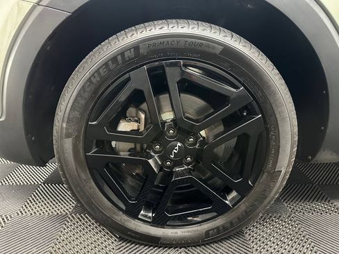 Used 2023 Kia Telluride EX X-Line AWD/4WD image 40