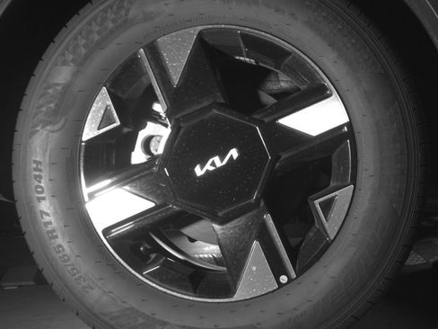 Used 2026 Kia Sportage LX FWD image 15