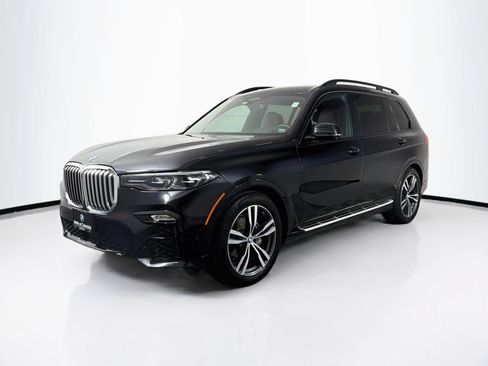 Used 2020 BMW X7 xDrive40i w/ M Sport Package AWD/4WD image 3