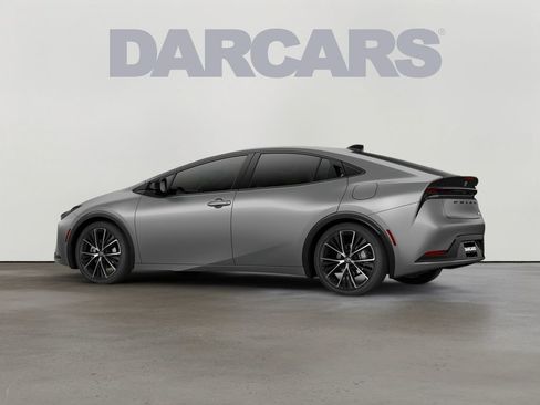 New 2027 Toyota Prius XLE FWD image 5
