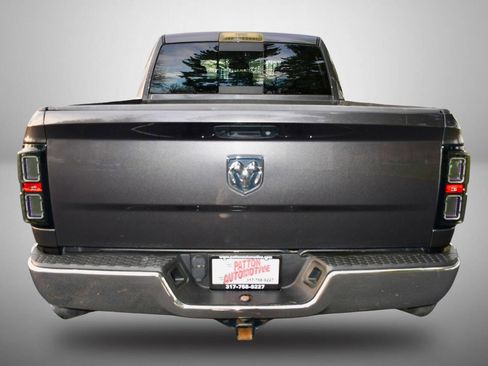 Used 2016 RAM 1500 Classic SLT image 4