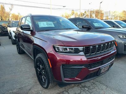 New 2026 Jeep Grand Cherokee Altitude