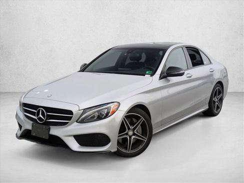 Used 2016 Mercedes-Benz C 300 4MATIC Sedan image 1