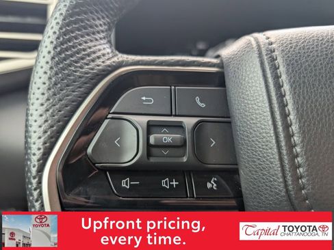 Used 2024 Toyota Tundra Limited AWD/4WD image 15
