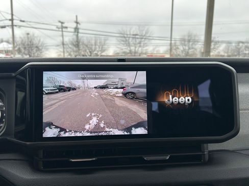 New 2026 Jeep Gladiator Sport image 20