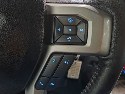 Used 2017 Ford F250 Lariat w/ Lariat Value Package image 46