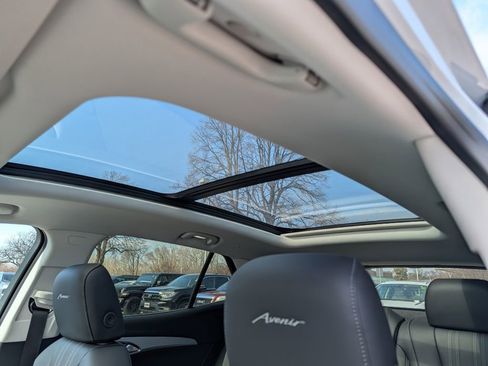 New 2026 Buick Envision Avenir image 6