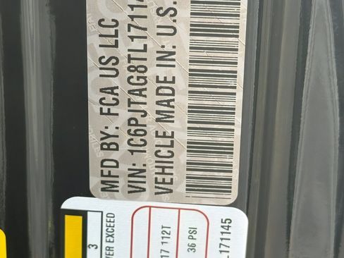 New 2026 Jeep Gladiator Sport image 30