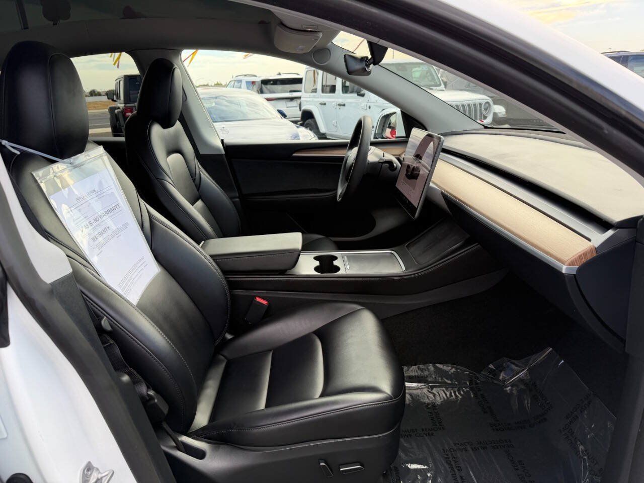 Used 2023 Tesla Model Y Performance AWD/4WD image 15