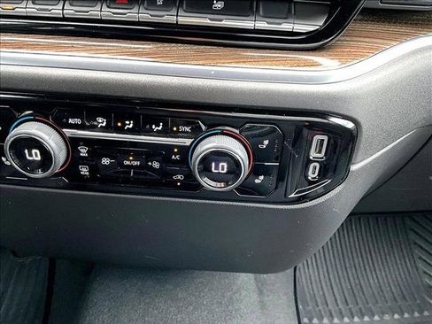 Used 2023 Chevrolet Silverado 1500 LT image 26