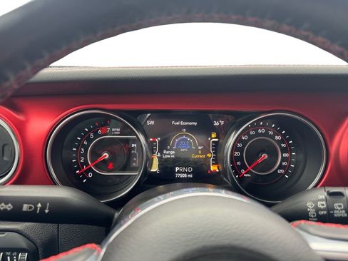 Used 2021 Jeep Wrangler Unlimited Rubicon image 15