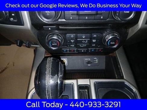 Used 2015 Ford F150 Lariat image 26