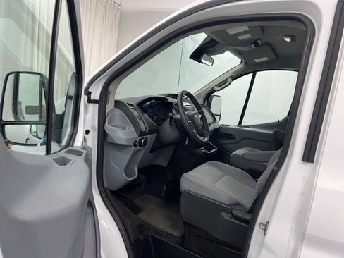 Used 2017 Ford Transit 350 XLT RWD image 16
