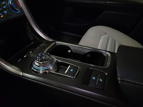 Used 2018 Ford Fusion S image 26