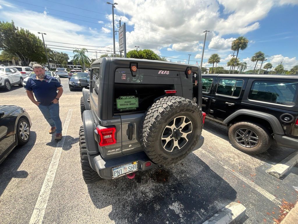 Used 2019 Jeep Wrangler Rubicon w/ LED Lighting Group AWD/4WD image 15