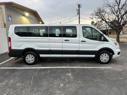 Used 2021 Ford Transit 350 XLT image 6
