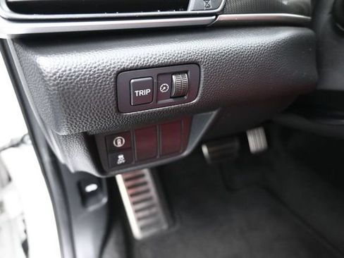 Used 2019 Honda Accord Sport image 13