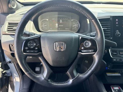 Used 2023 Honda Passport Elite image 14