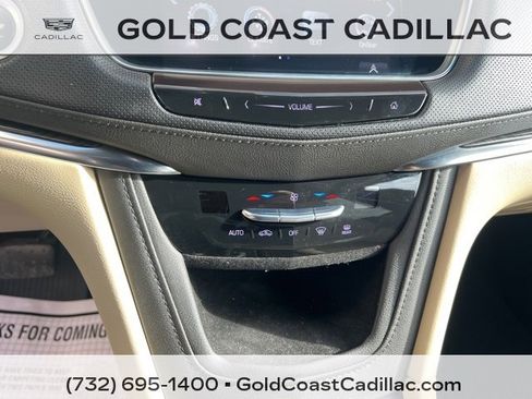Used 2019 Cadillac XT5 FWD image 22