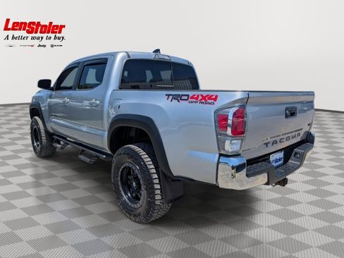 Used 2023 Toyota Tacoma TRD Off-Road AWD/4WD image 3