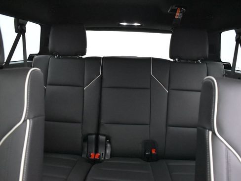 Certified 2026 Cadillac Escalade ESV Sport w/ Touring Package AWD/4WD image 32