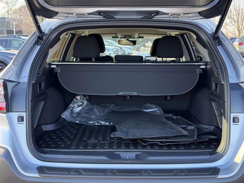 Used 2025 Subaru Outback Premium image 14