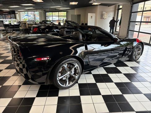 Used 2010 Chevrolet Corvette Grand Sport w/ Preferred Equipment Group RWD image 4
