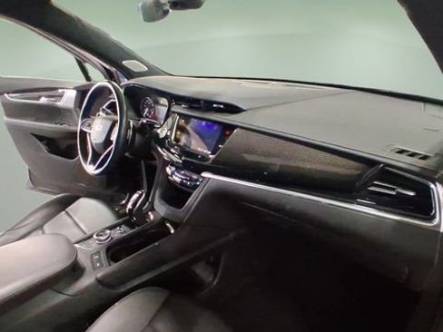 Used 2024 Cadillac XT6 Sport w/ LPO, Onyx Lite Package AWD/4WD image 19