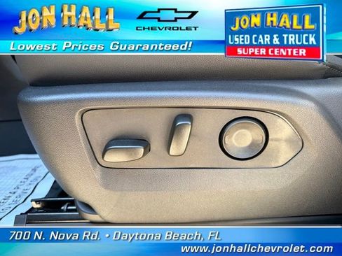 Used 2025 Chevrolet Silverado 2500 LTZ w/ Trail Boss Package image 19